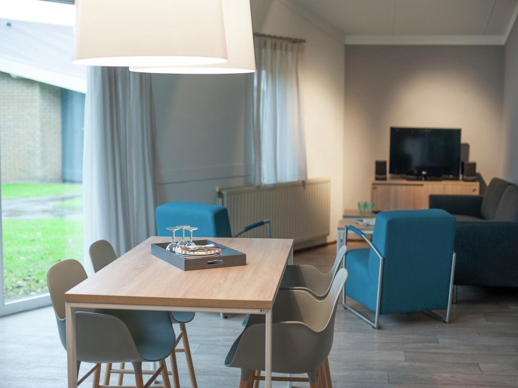 Vakantiehuis Restyled With Dishwasher, Near Cosy