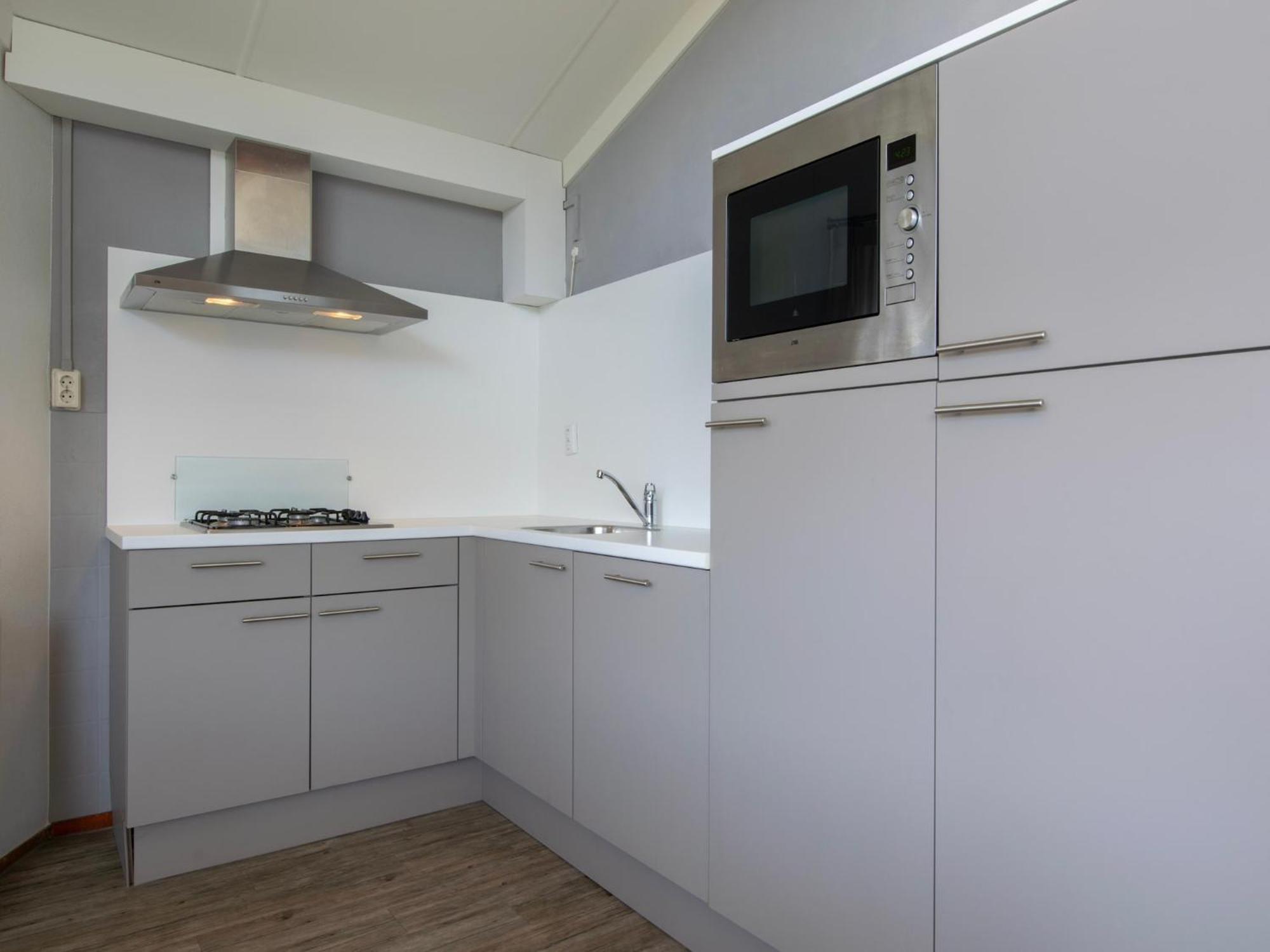 Restyled With Dishwasher, Near Cosy *